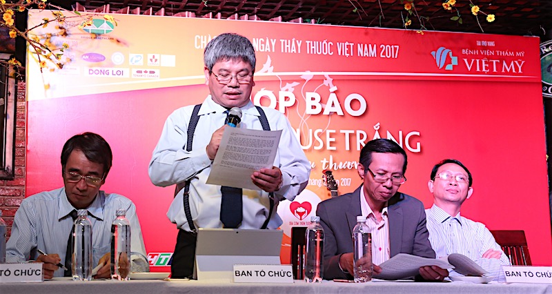 Ra mắt “Đêm nhạc Blouse Trắng – Hát cho yêu thương”