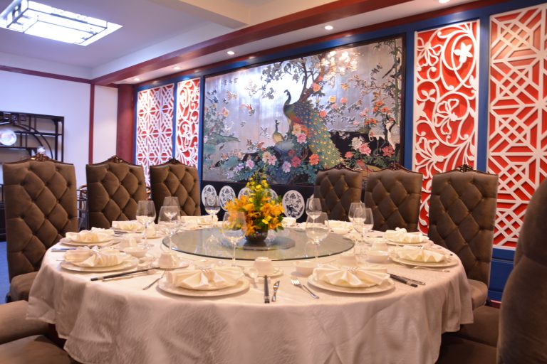 Dim Tu Tac Đông Du tưng bừng ngày khai trương