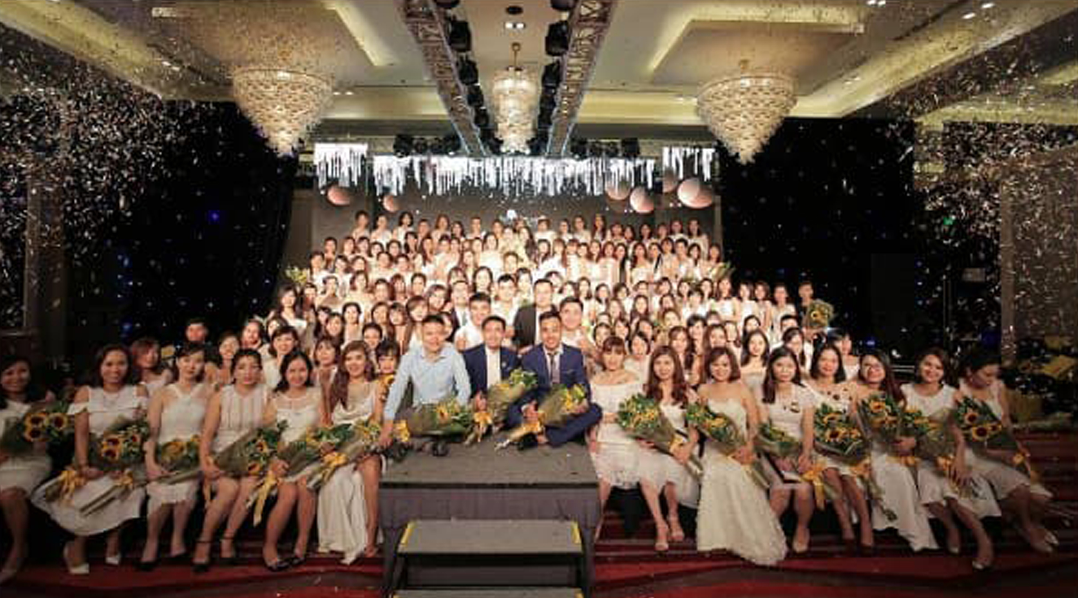 Toàn cảnh Lễ vinh danh “các chiến binh” xuất sắc nhất của mỹ phẩm I’m Nature