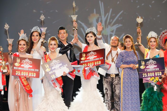 Doanh nhân Việt – Thái cùng đăng quang Hoa hậu & Nam Vương đại sứ toàn cầu 2109 tại Thái Lan.