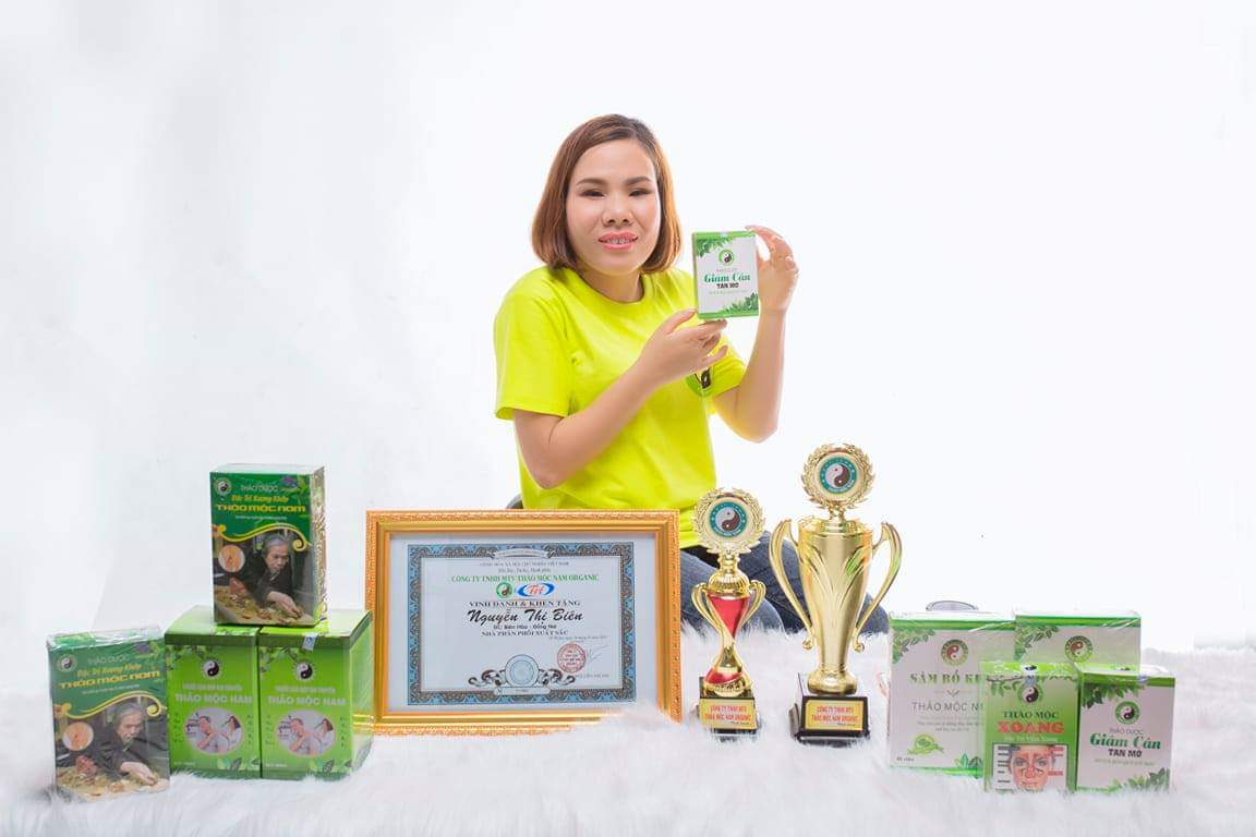 Vượt nghịch cảnh, mẹ đơn thân thành công trong kinh doanh khiến nhiều người ngả mũ thán phục