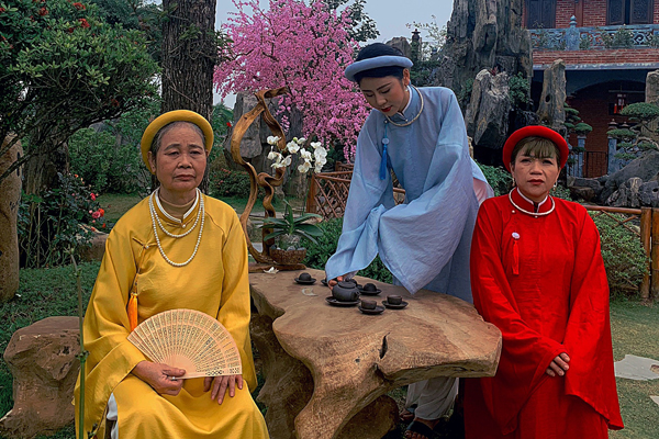 Đại gia đình Người đẹp Tống Như Quỳnh rộn ràng du Xuân – đón Tết Tân Sửu