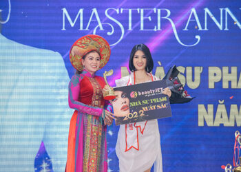 Kiều Linh CEO của Thẩm mỹ Anna được vinh danh Nhà Sư Phạm Xuất Sắc 2022 tại Beauty Jet mùa 3