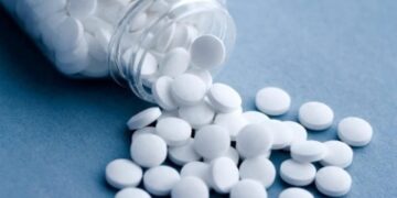 11 lô thuốc trị đau lưng bị tiêu hủy do kém chất lượng